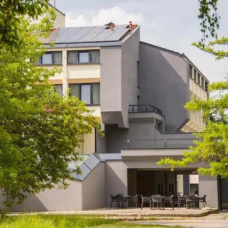 Hotel Prebold فندق Prebold
